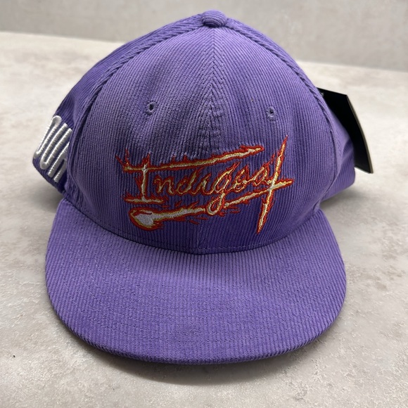 This is a special edition hat made for Chris Brown’s tour - Picture 2 of 7